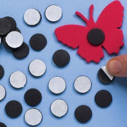 Ise kleebitavad magnetid 150 tk